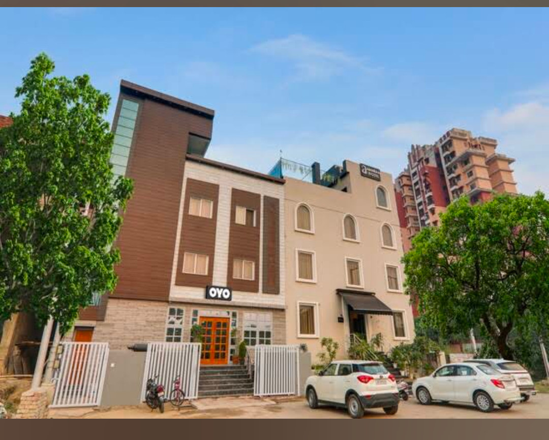 MAJESTIC HOTEL