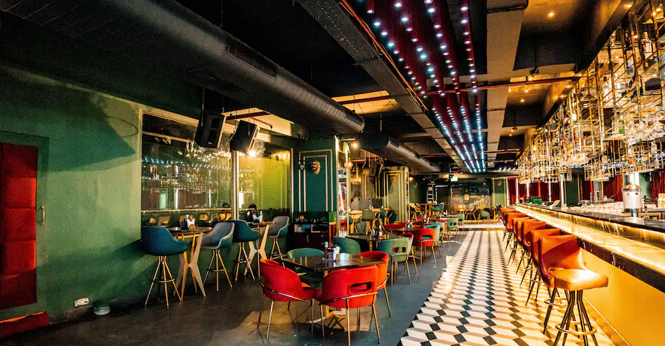 KINGS CLUB HOUSE
